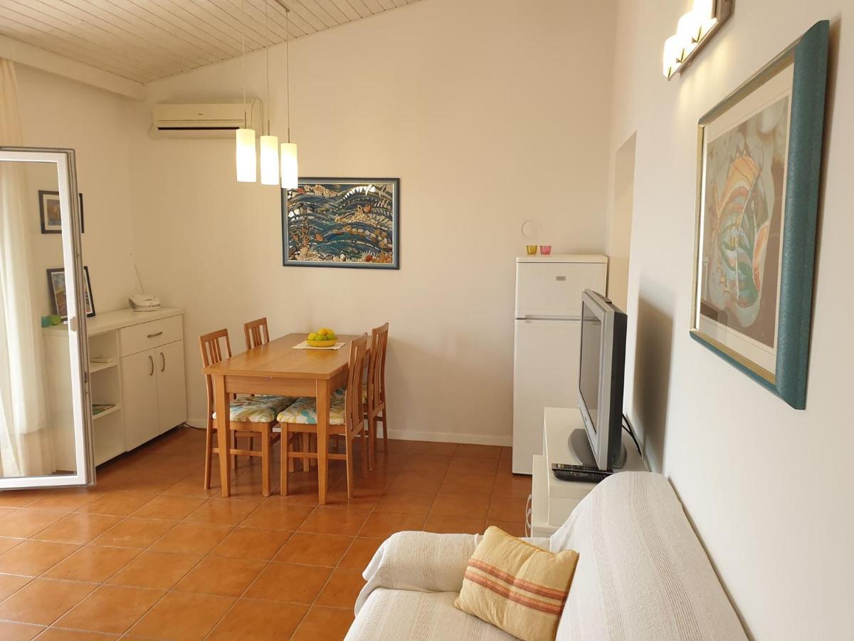 Apartments Kuzmanic Omis Exterior photo